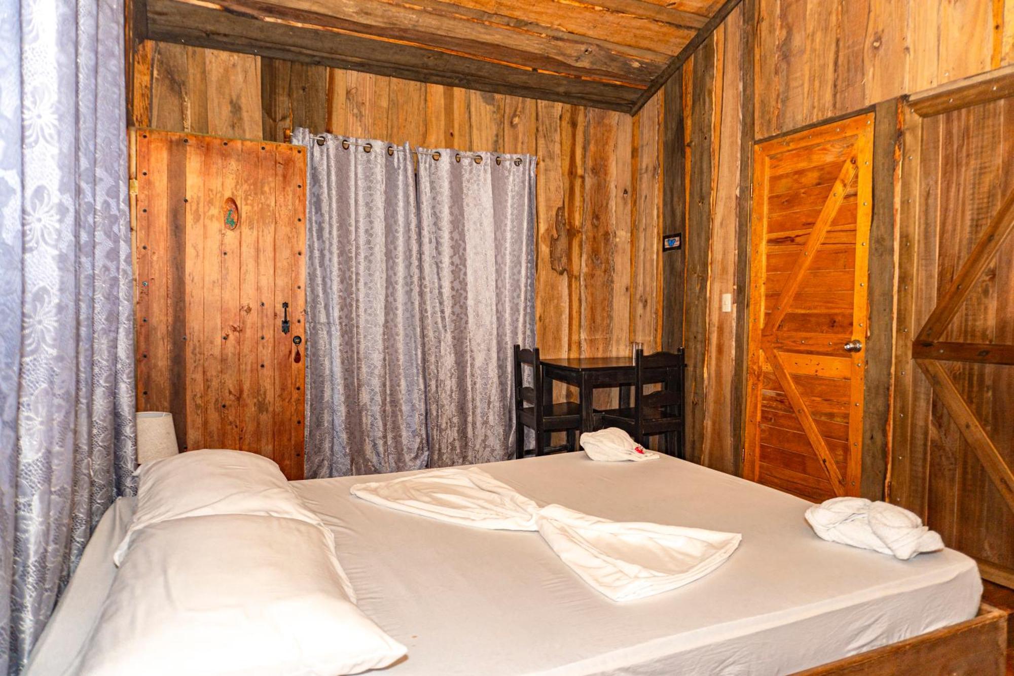 Citronela Lodge Corcovado Drakes Bay Exteriör bild