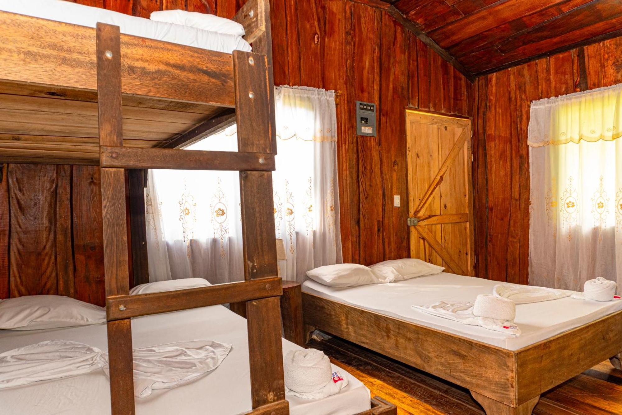 Citronela Lodge Corcovado Drakes Bay Exteriör bild